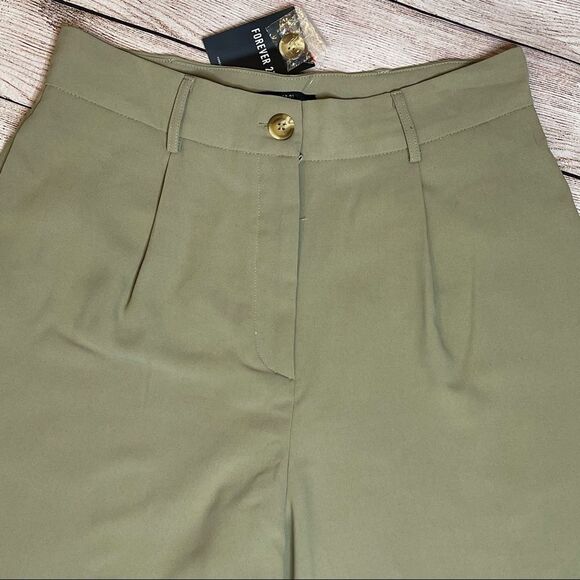 Forever 21 High Waist Shorts - Picture 3 of 7